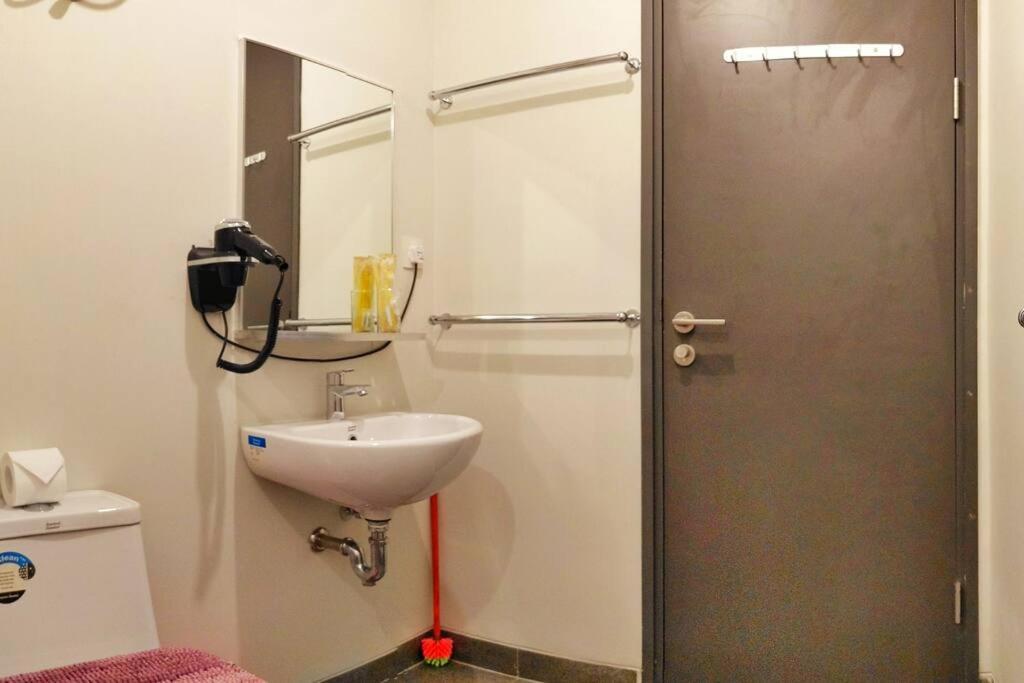 Apartment Lovina 16-ae At One